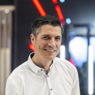 Portrait von Torsten Rochelmeyer, Senior Director Strategy & Solution Portfolio bei Linde Material Handling