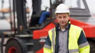 René Drägert, Logistikplaner bei Liebherr René Drägert, Logistikplaner bei Liebherr