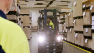 Der Safety Guard von Linde Material Handling bei Smurfit Kappa LithoPac