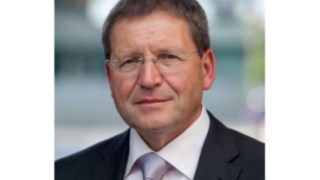 01_Manfred_Mueller 01_Manfred_Mueller